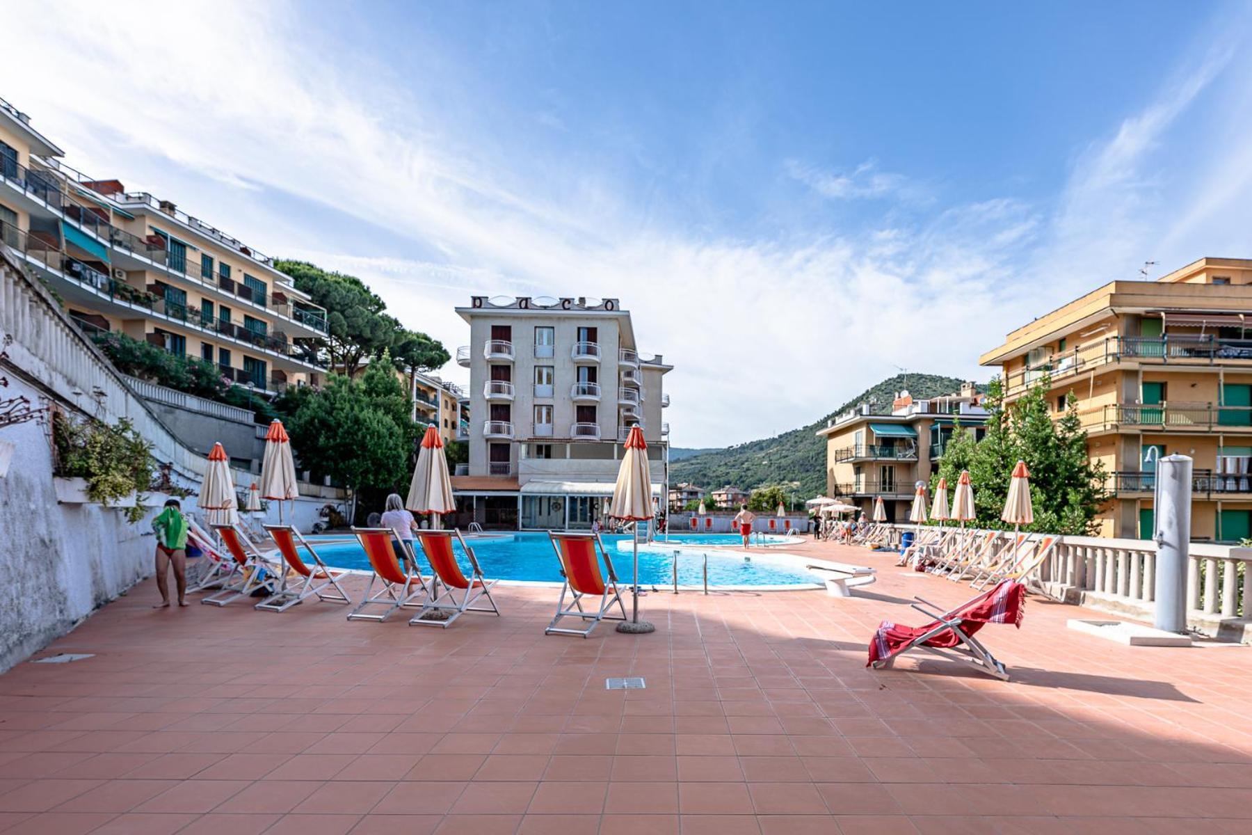 Апартаменти La Dimora Della Lullu, Luxury П'єтра-Лігуре Екстер'єр фото