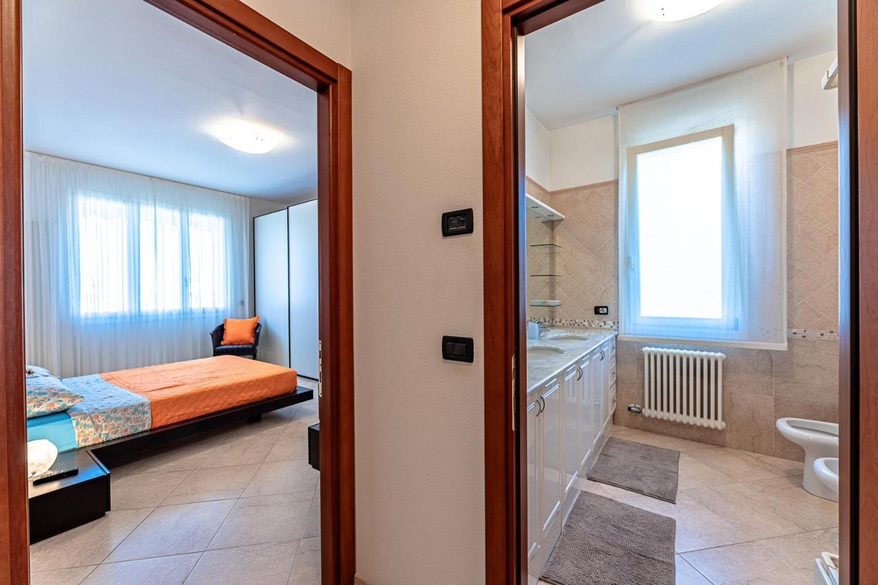 Апартаменти La Dimora Della Lullu, Luxury П'єтра-Лігуре Екстер'єр фото